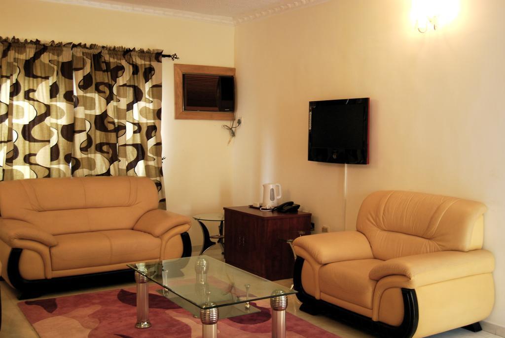 The Habitat Suites International Lagos Oda fotoğraf